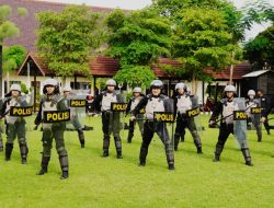*Polres Jombang Gelar Latihan Dalmas untuk Kesiapan Pelayanan Kegiatan Unjuk Rasa*