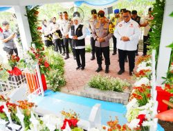 *Ziarah Makam hingga Groundbreaking Museum Marsinah, Kapolri: Mengenang Pahlawan Nasional Buruh