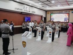 *Polres Jombang Gelar Sertijab Waka Polres, Kabagops, Kasat Lantas dan Pengukuhan Kasiwas
