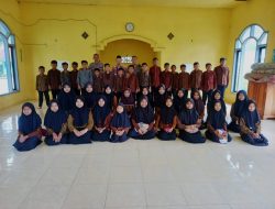 *Humanis dan Edukatif, Polsek Gurah Jalankan Program Polisi Pengasuh Siswa*