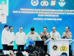 *Presiden Prabowo Anugerahkan Bintang Jasa Dan Satyalancana Wira Karya Kepada Penggerak MBG Dan Rantai Pasok SPPG Polri