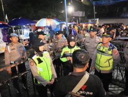 *Pengamanan Ketat, Laga Persik Kediri vs Bhayangkara Presisi FC di Stadion Brawijaya Berlangsung Aman dan Kondusif*