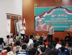 *Kapolres Kediri Resmi Buka Binlat Jati Diri Bangsa II di Situs Ndalem Pojok Persada Soekarno