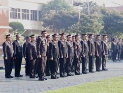 *Gelar Upacara Hari Lahir Pancasila, Wakapolda Jatim : Pancasila Kunci Persatuan Bangsa di Tengah Ancaman Global*