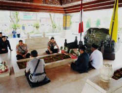 Ziarah ke Makam Soekarno, Kapolri: Menyerap Nilai Pemimpin Bangsa