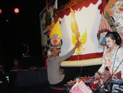 *Gelar Wayang Cangkrukan, Polres Kediri Kota Edukasi Kamtibmas Lewat Seni Budaya*